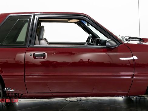 Used 1990 Ford Mustang LX RWD image 40