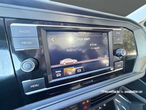 Used 2023 Volkswagen Jetta SE image 37