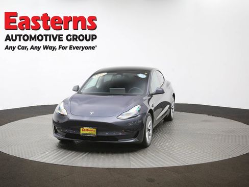 Used 2023 Tesla Model 3 Standard Range image 51