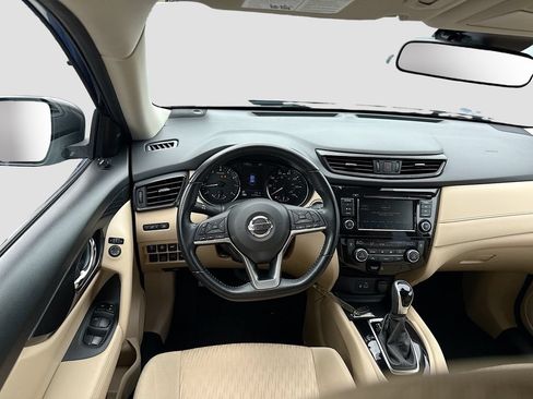 Used 2020 Nissan Rogue SV AWD/4WD image 25