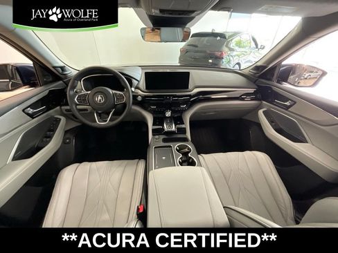 Certified 2026 Acura MDX SH-AWD w/ Advance Package image 9