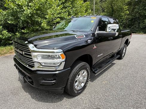 Used 2024 RAM 2500 Laramie w/ Safety Group AWD/4WD image 2