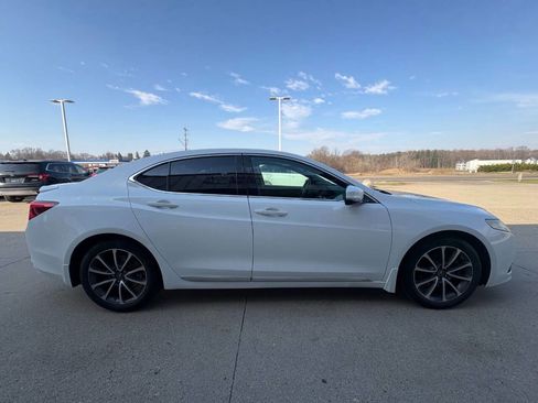 Used 2015 Acura TLX V6 SH-AWD w/ Advance Package image 3