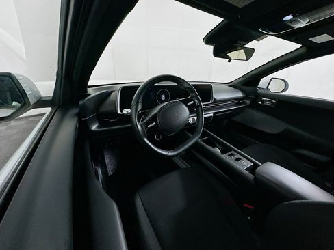 Used 2024 Hyundai Ioniq 6 SE image 18