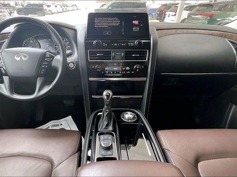 Certified 2024 INFINITI QX80 Premium Select w/ Cargo Package image 16