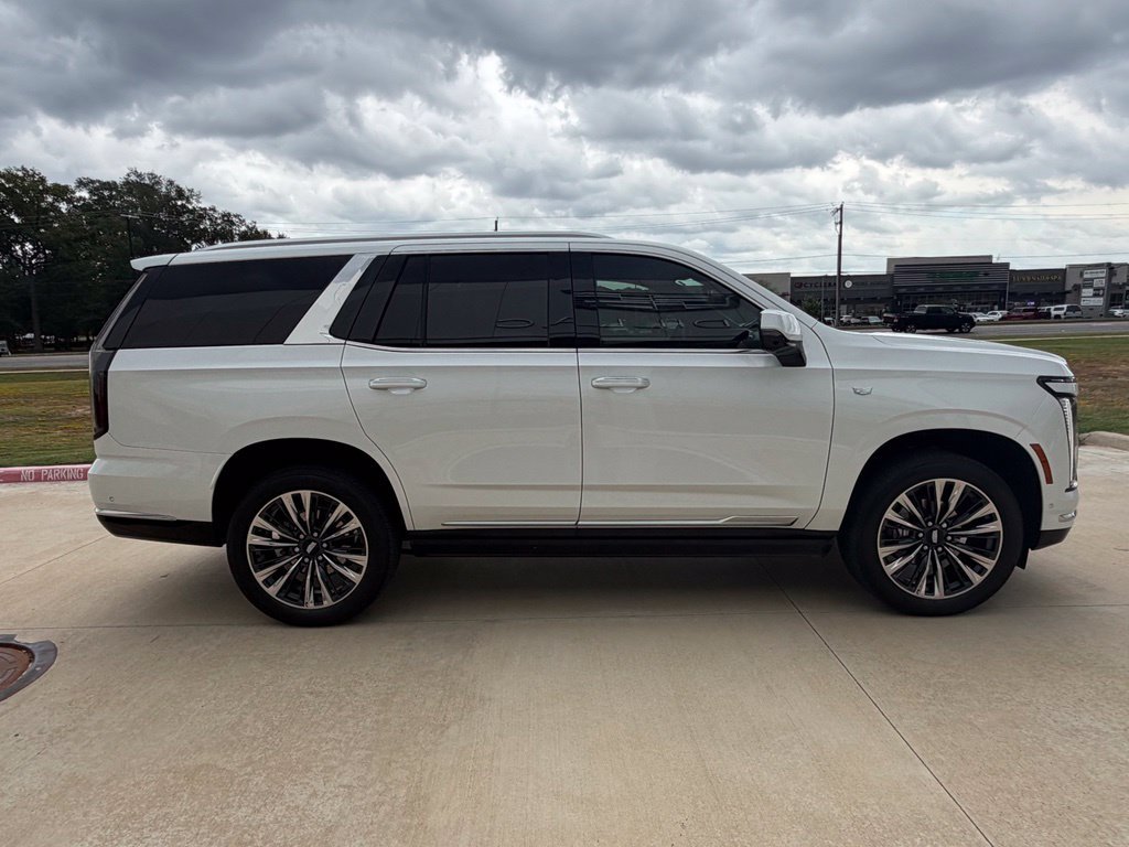 Used 2025 Cadillac Escalade Premium Luxury w/ Touring Package AWD/4WD image 9