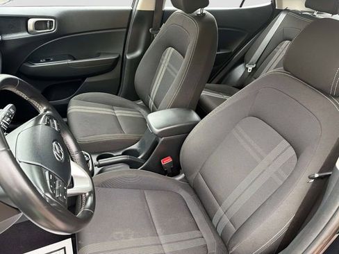 Certified 2023 Hyundai Venue SEL w/ Cargo Package FWD image 19