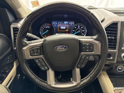 Used 2021 Ford Expedition Max Platinum AWD/4WD image 18