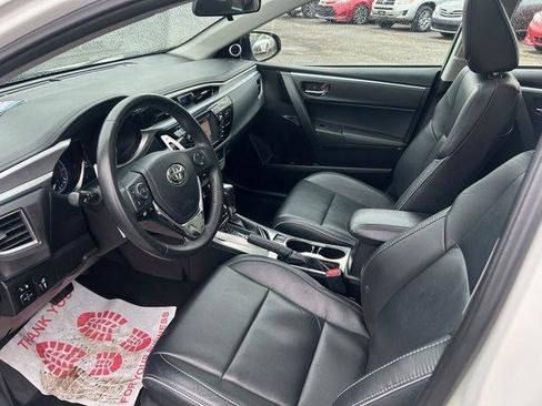 Used 2015 Toyota Corolla S Premium FWD image 4