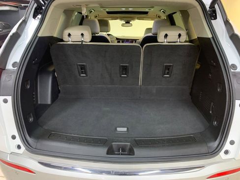 Used 2020 Buick Enclave Premium w/ Sun and Sites Package image 50