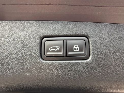 Used 2022 Genesis GV70 3.5T Sport w/ Sport Prestige Package image 33