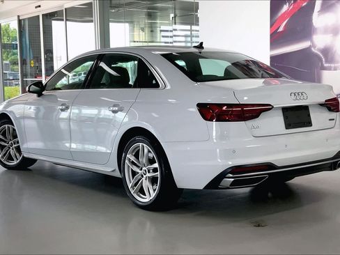 Used 2021 Audi A4 2.0T Premium Plus w/ Premium Plus Package AWD/4WD image 4