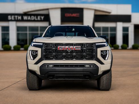 New 2026 GMC Canyon Elevation w/ Convenience Package RWD image 62