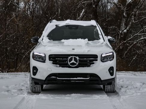 New 2026 Mercedes-Benz GLB 250 4MATIC image 5