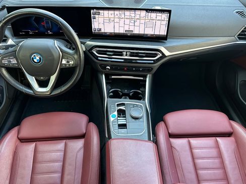 Used 2023 BMW i4 eDrive35 w/ Premium Package RWD image 12