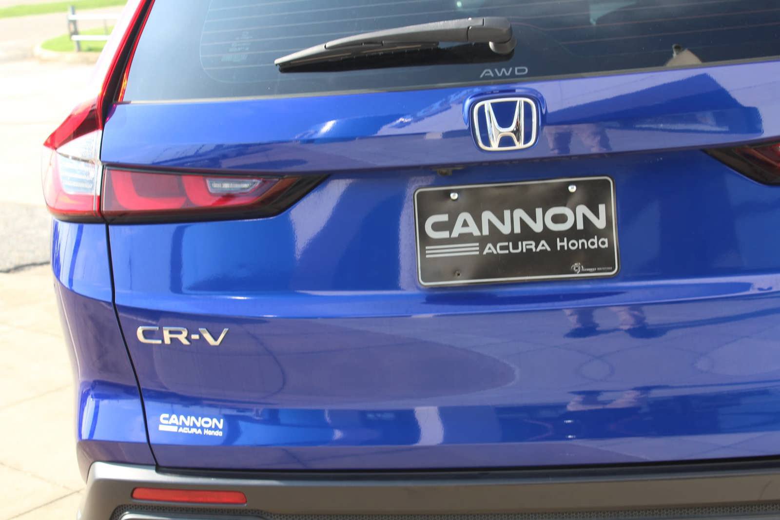 Used 2024 Honda CR-V LX image 5