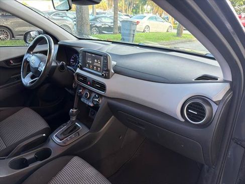 Used 2019 Hyundai Kona SEL FWD image 18