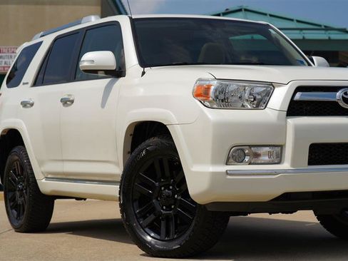 Used 2013 Toyota 4Runner Limited AWD/4WD image 14
