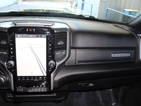 Used 2024 RAM 2500 Big Horn w/ Sport Appearance Package image 24