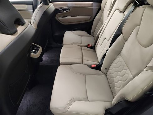 New 2026 Volvo XC90 B6 Plus w/ Protection Package Premier image 30