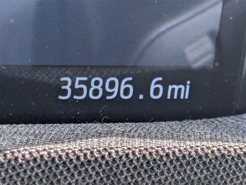 Used 2021 Ford Mustang Mach-E Premium image 16