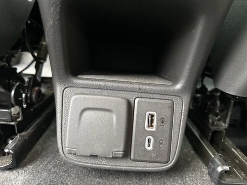 Used 2025 Chevrolet TrailBlazer ACTIV w/ Convenience Package image 18