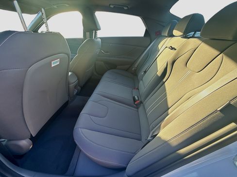 Certified 2026 Hyundai Elantra SEL Sport FWD image 20