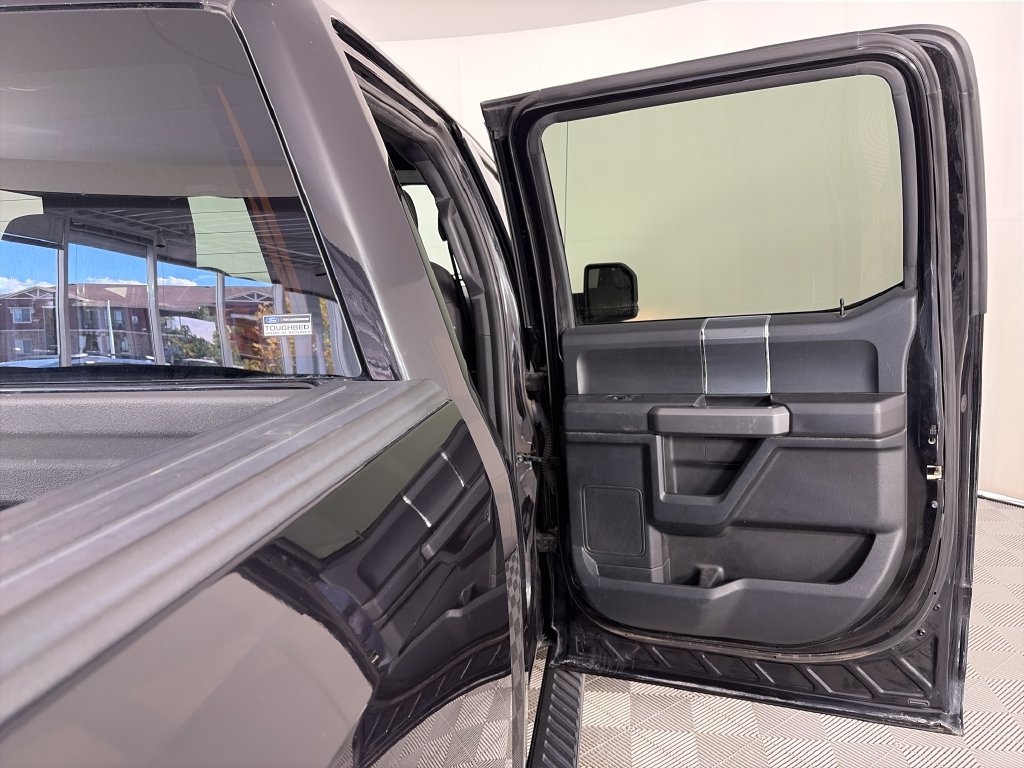 Certified 2019 Ford F150 XLT w/ Equipment Group 302A Luxury AWD/4WD image 28