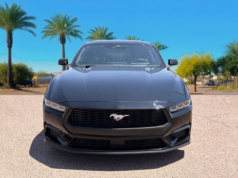 Certified 2024 Ford Mustang Coupe RWD image 8