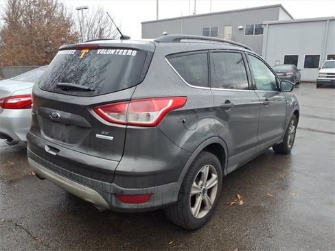 Used 2015 Ford Escape SE w/ Equipment Group 201A image 5