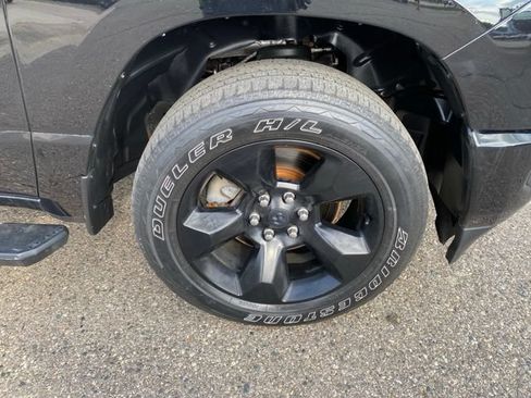 Used 2019 RAM 1500 Big Horn AWD/4WD image 15