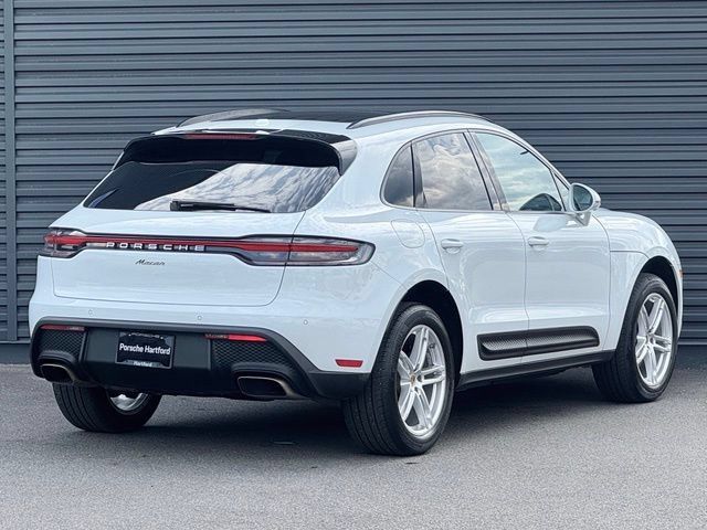 Used 2022 Porsche Macan AWD/4WD image 7