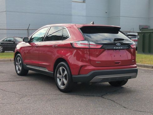 Used 2021 Ford Edge SEL w/ Convenience Package AWD/4WD image 5