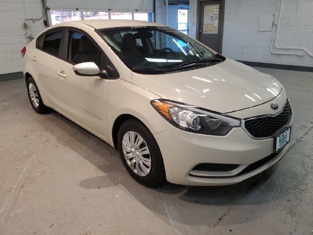 Used 2014 Kia Forte LX FWD image 9