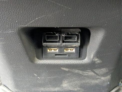 Used 2021 Toyota RAV4 XSE AWD/4WD image 15