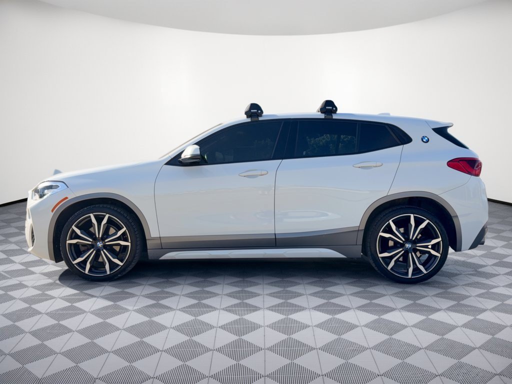 Used 2018 BMW X2 xDrive28i w/ M SportX Package AWD/4WD image 2
