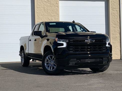 New 2026 Chevrolet Silverado 1500 RST w/ LPO, Liner Protection Package image 2