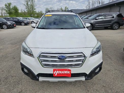 Used 2015 Subaru Outback 3.6R Limited image 2