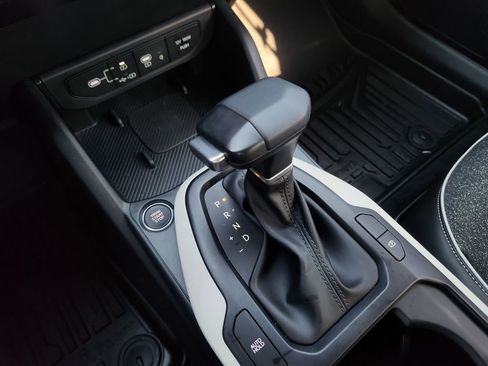 Used 2025 Kia K4 GT-Line image 25