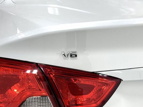 Used 2017 Chevrolet Impala Premier image 39