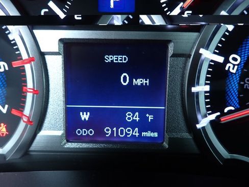Used 2019 Toyota 4Runner TRD Off-Road Premium AWD/4WD image 26