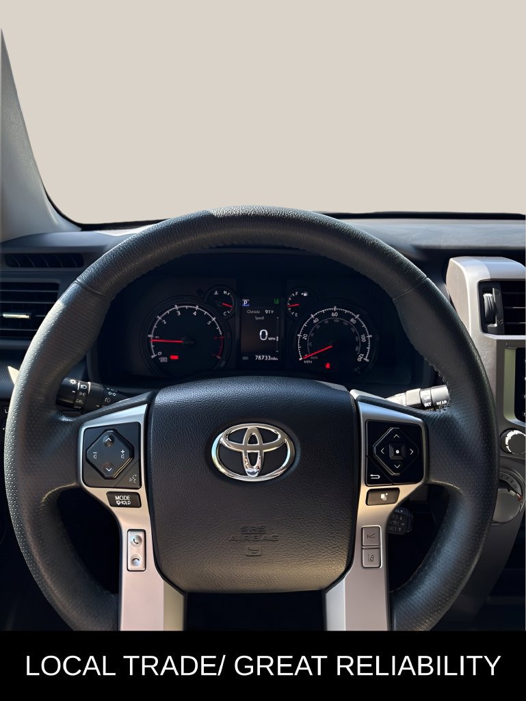 Used 2020 Toyota 4Runner SR5 AWD/4WD image 24
