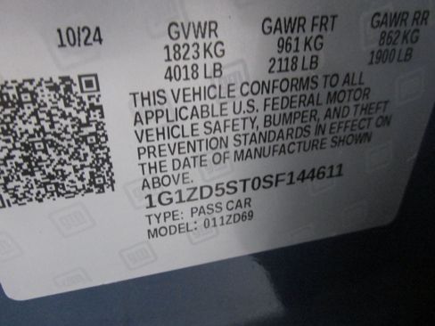 Used 2025 Chevrolet Malibu LT FWD image 37