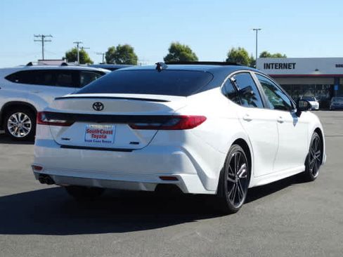 Used 2026 Toyota Camry XSE image 5