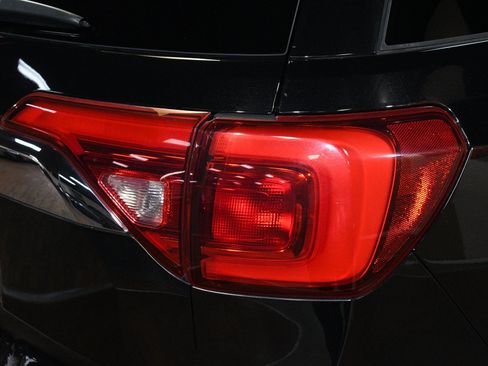 Used 2019 GMC Acadia SLT FWD image 59