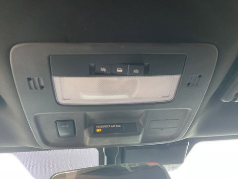 Used 2014 Chevrolet Camaro LT image 31