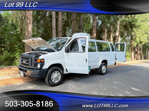 Used 2009 Ford E-350 and Econoline 350 Extended Super Duty RWD image 29