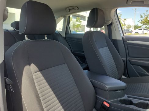 Used 2024 Volkswagen Jetta S image 27