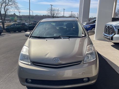 Used 2005 Toyota Prius image 1