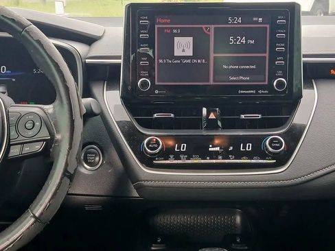 Used 2020 Toyota Corolla XSE image 21